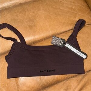 SKIMSxNike Women's Seamless Brown Sports Bra